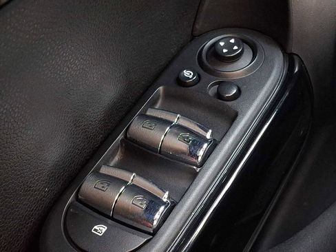 Used 2020 MINI Cooper S image 23