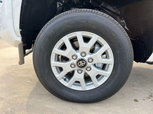 New 2026 Toyota Tacoma SR AWD/4WD image 7