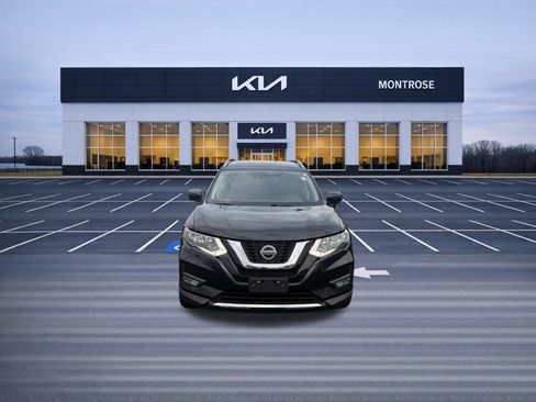 Used 2020 Nissan Rogue SL AWD/4WD image 2