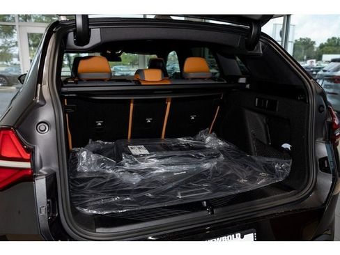 Used 2025 BMW X3 xDrive30i w/ Premium Package image 51