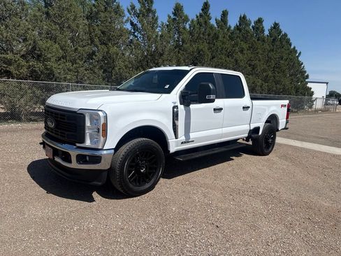 Used 2025 Ford F350 XL w/ 360-Degree Camera Package AWD/4WD image 2