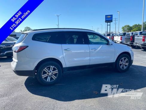 Used 2017 Chevrolet Traverse LT AWD/4WD image 7