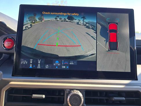 Used 2024 Toyota Tacoma TRD Sport image 27