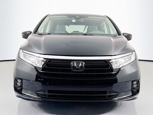 Certified 2024 Honda Odyssey Elite image 2