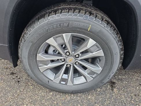 New 2026 Chevrolet Equinox LT w/ Convenience Package II AWD/4WD image 35
