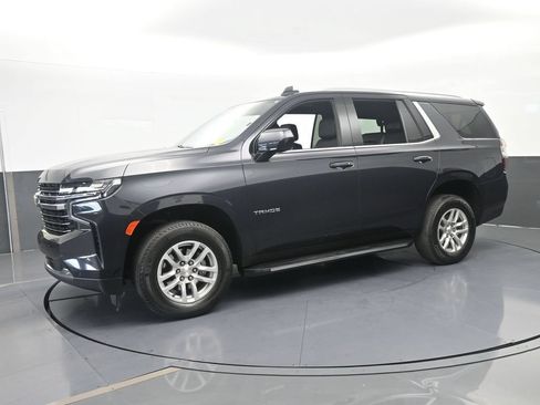 Used 2024 Chevrolet Tahoe LT RWD image 2