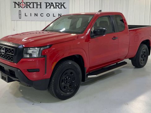 Used 2022 Nissan Frontier S w/ Technology Package image 5