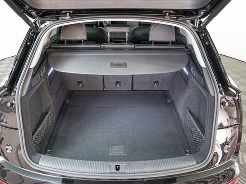 Used 2023 Audi Q5 2.0T Premium Plus w/ Premium Plus Package image 8