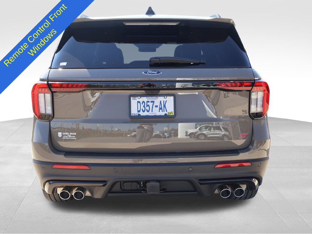 Used 2026 Ford Explorer ST w/ Sun And Sound Package AWD/4WD image 4