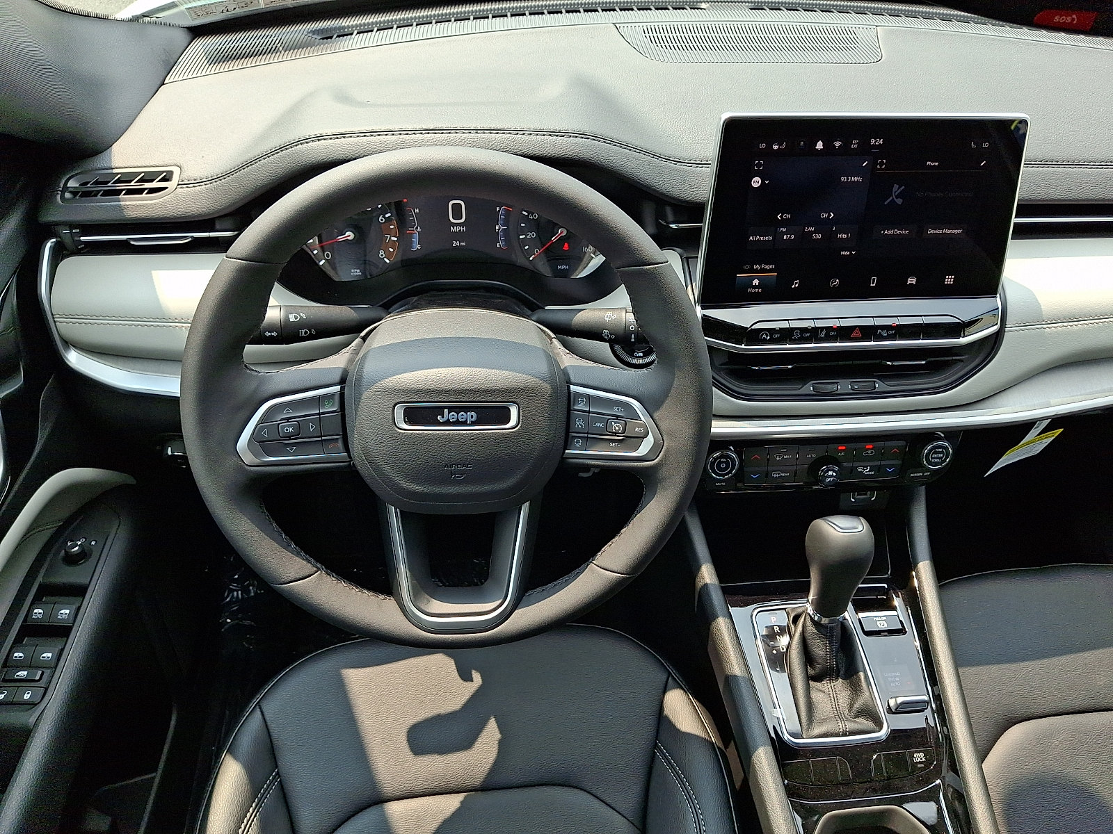 New 2026 Jeep Compass Limited AWD/4WD image 7