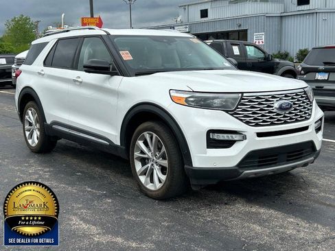 Used 2022 Ford Explorer Platinum w/ Class IV Trailer Tow Package image 3