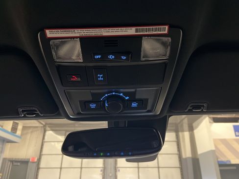 Used 2023 Toyota Tacoma TRD Off-Road image 28