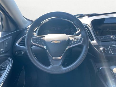 Used 2024 Chevrolet Malibu LT image 12