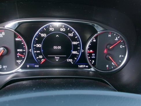 Used 2025 Chevrolet Blazer RS image 14