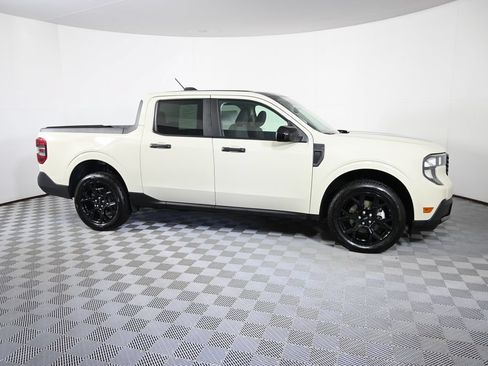 Used 2025 Ford Maverick XLT w/ Black Appearance Package AWD/4WD image 9
