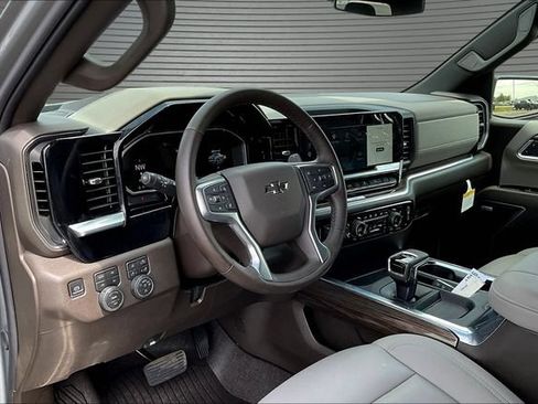 New 2026 Chevrolet Silverado 1500 RST w/ RST All Star Premium Package AWD/4WD image 7