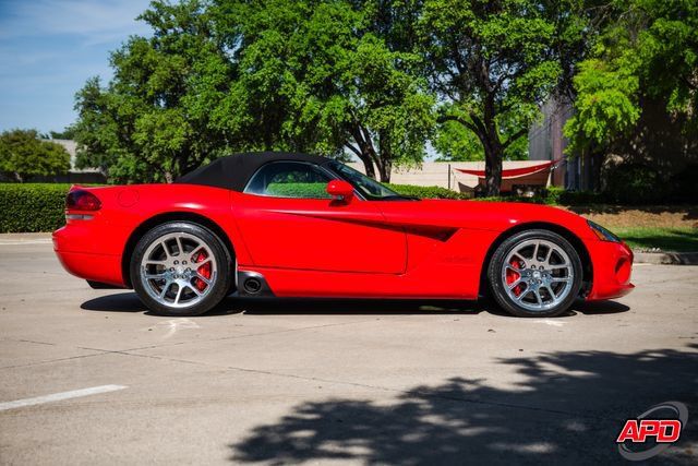 Used 2004 Dodge Viper SRT-10 RWD image 33