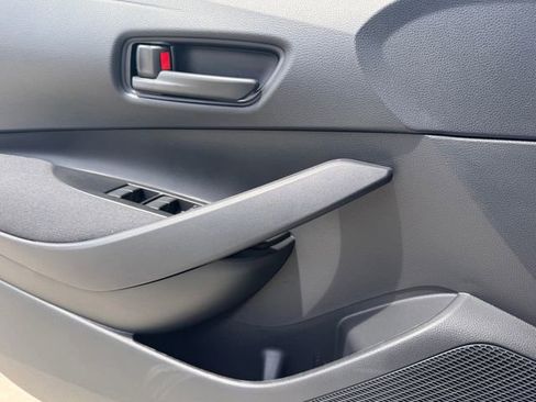 Used 2026 Toyota Corolla LE image 17