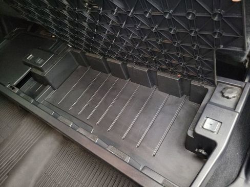 Used 2016 Toyota Tundra SR5 image 20