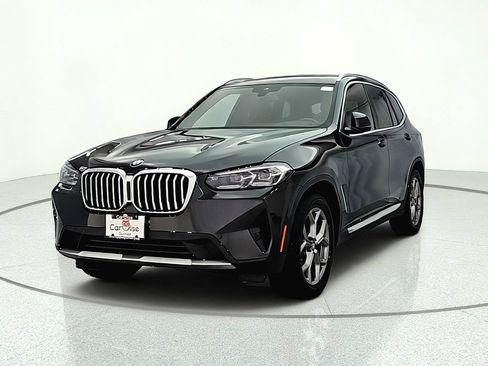 Used 2024 BMW X3 xDrive30i AWD/4WD image 2