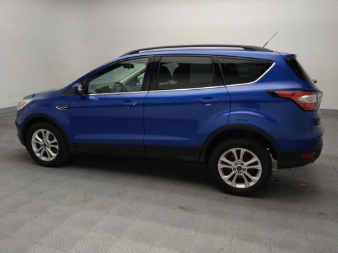Used 2017 Ford Escape SE w/ SE Leather Comfort Package AWD/4WD image 3