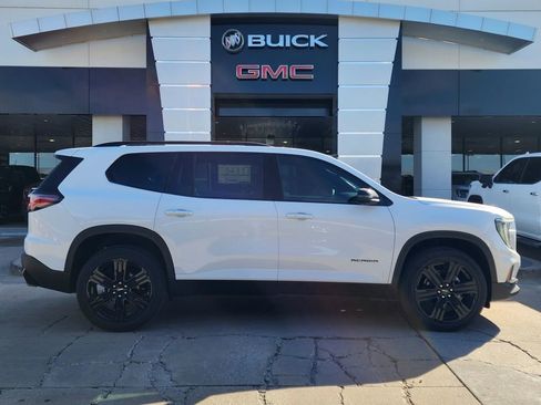 New 2026 GMC Acadia Elevation w/ Black Edition FWD image 3