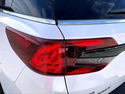 Used 2025 Honda Odyssey EX-L image 43