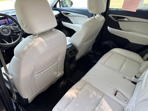 Used 2024 Buick Envision Avenir AWD/4WD image 15