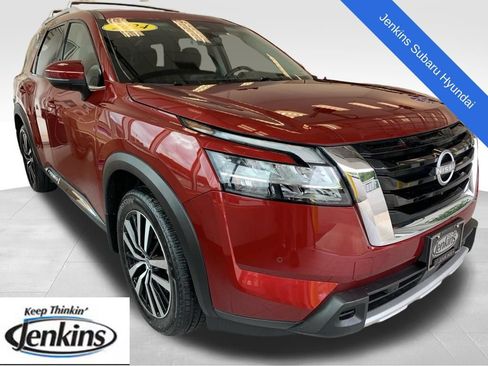 Used 2024 Nissan Pathfinder Platinum w/ Cargo Package AWD/4WD image 1