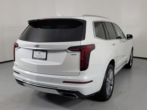 Certified 2024 Cadillac XT6 Premium Luxury w/ LPO, Floor Liner Package AWD/4WD image 3