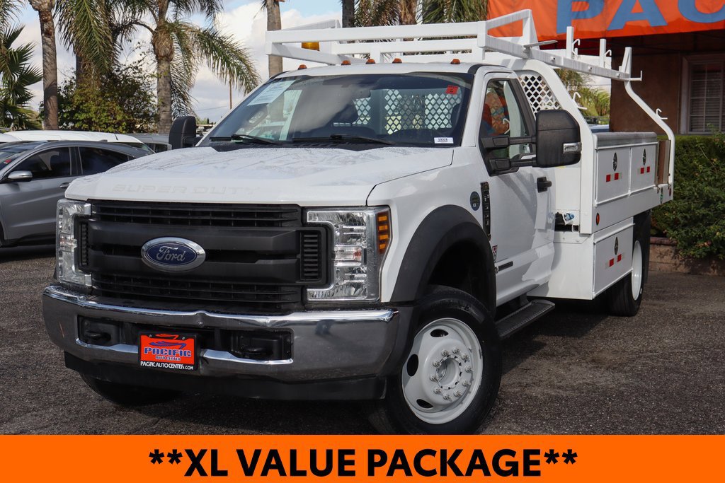 Used 2019 Ford F550 2WD Regular Cab Super Duty image 4