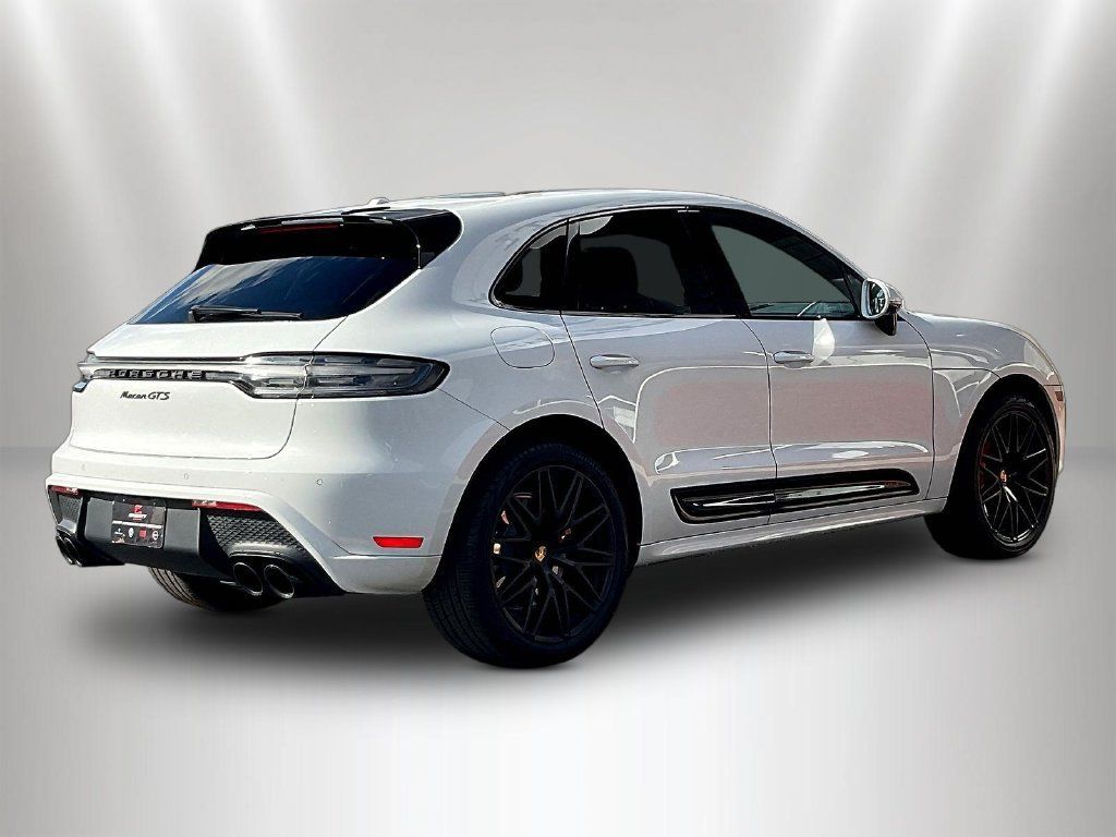 Used 2023 Porsche Macan GTS AWD/4WD image 6