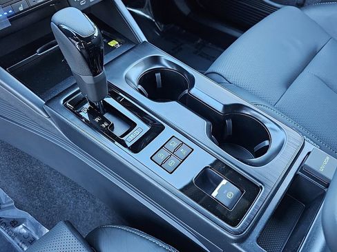 New 2026 Subaru Outback Touring AWD/4WD image 29