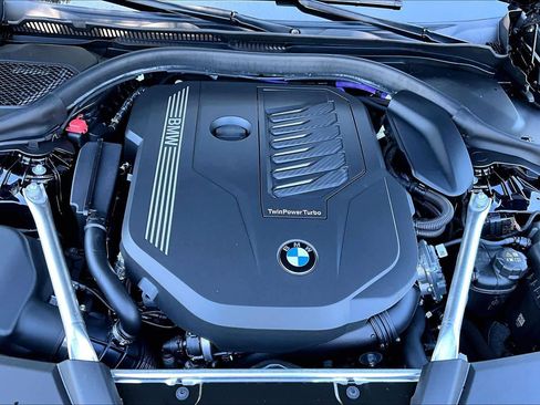 Certified 2023 BMW 540i w/ M Sport Package RWD image 31