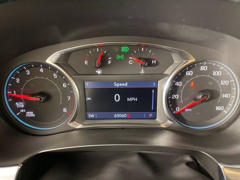 Certified 2023 Chevrolet Traverse LT FWD image 36