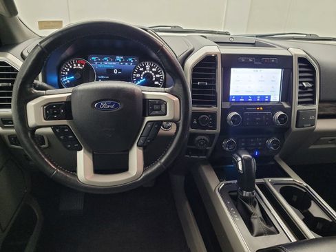 Used 2019 Ford F150 Lariat w/ Equipment Group 502A Luxury AWD/4WD image 22