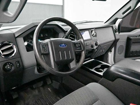 Used 2016 Ford F250 XLT AWD/4WD image 10
