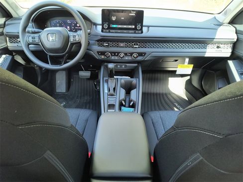 New 2025 Honda Accord SE image 10