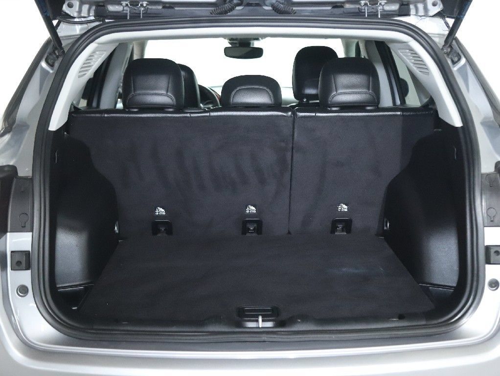 Used 2021 Jeep Compass Trailhawk AWD/4WD image 30