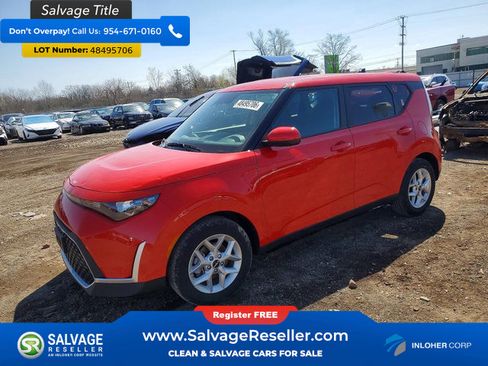 Used 2025 Kia Soul LX w/ LX Technology Package FWD image 1