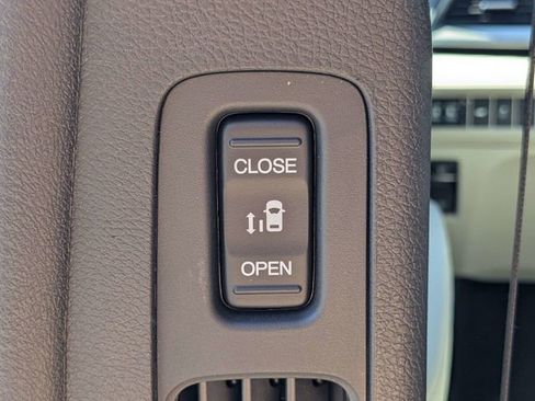 New 2026 Honda Odyssey EX-L image 19