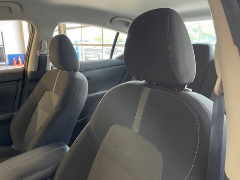 Used 2025 Nissan Sentra SV FWD image 23