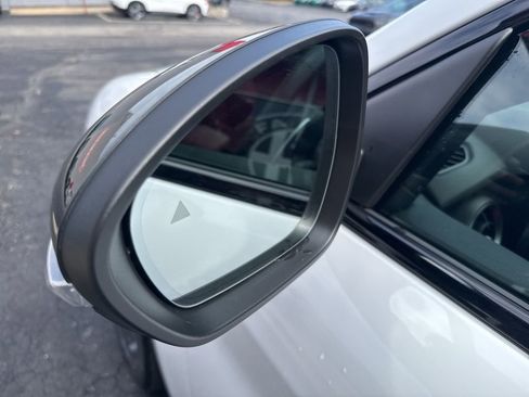 Used 2024 Alfa Romeo Stelvio Veloce image 19