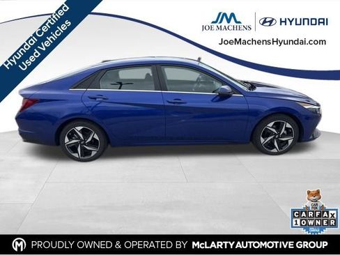 Used 2023 Hyundai Elantra Limited w/ Preferred Accessory Package image 5