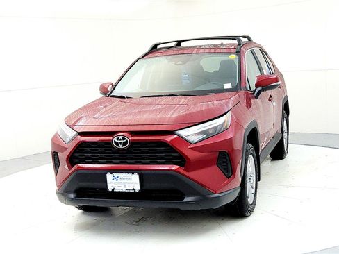 New 2025 Toyota RAV4 XLE image 8