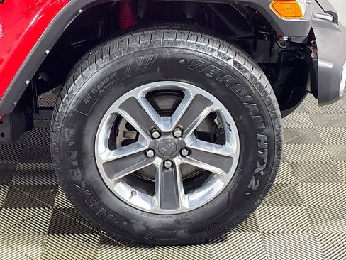 Used 2022 Jeep Wrangler Unlimited Sahara w/ Cold Weather Group image 23