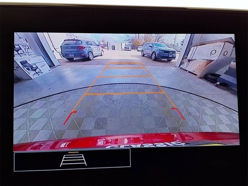 Used 2025 Chevrolet Trax LS w/ LS Convenience Package image 15