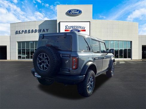 New 2025 Ford Bronco Badlands image 6