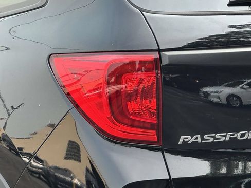 Used 2023 Honda Passport EX-L image 9