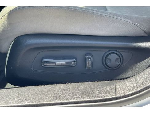 Certified 2023 Honda Accord EX image 13
